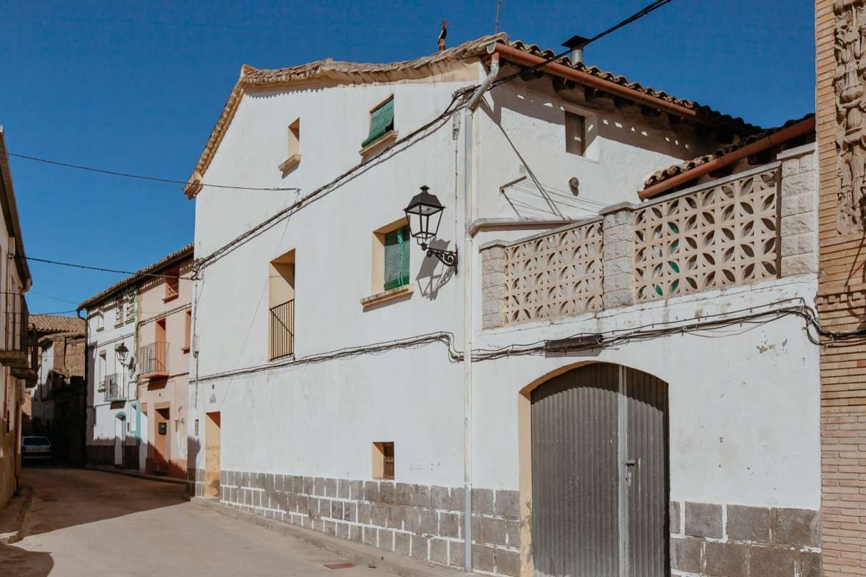 casa en venta en angües